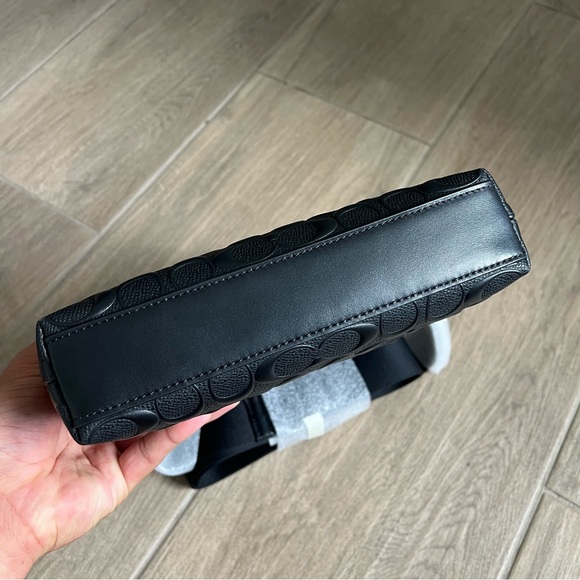 Coach Houston Flight Bag In Signature Leather - Picture 6 of 7